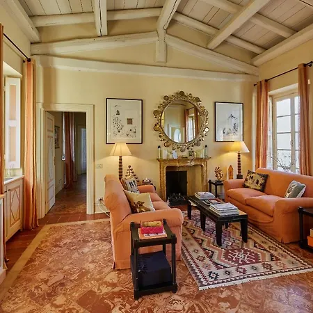 Villa Torno Villa Sleeps 12 With Pool Air Con And Wifi Torno