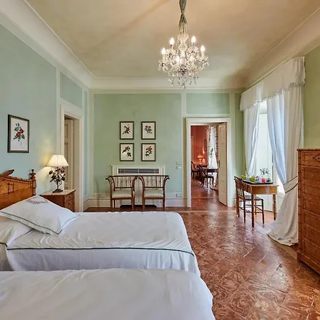 Villa Torno Villa Sleeps 12 With Pool Air Con And Wifi Torno