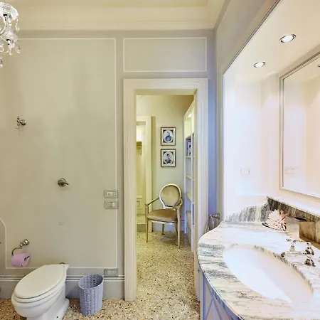 Villa Torno Villa Sleeps 12 With Pool Air Con And Wifi