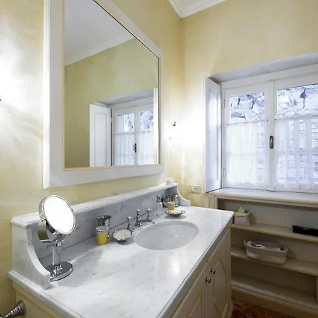 Villa Torno Villa Sleeps 12 With Pool Air Con And Wifi Torno